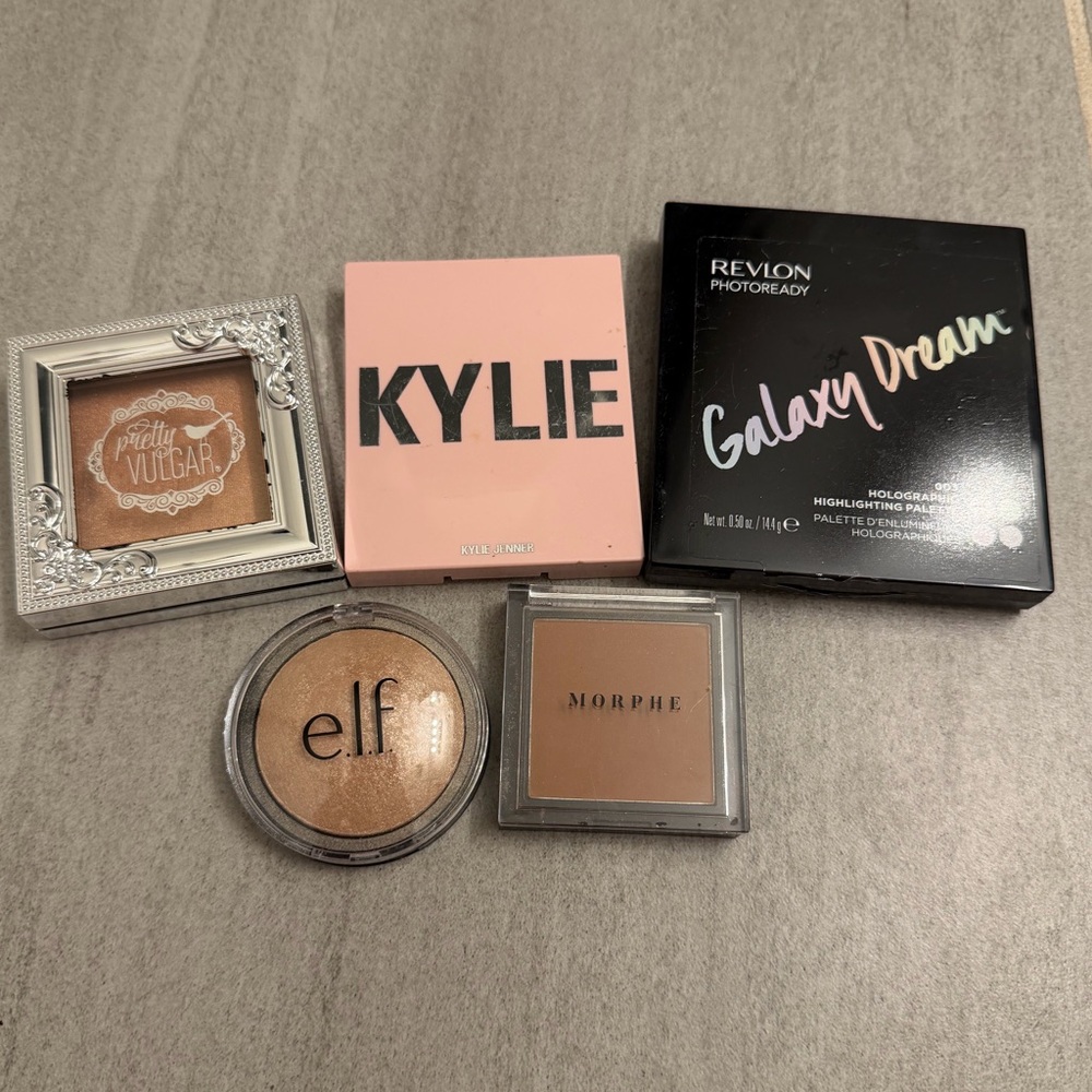 Highlight, blush, and bronzer variety bundle - Picture 1 of 2